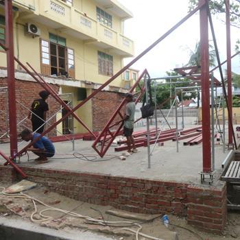 Rebuilding house 1 after earthquake