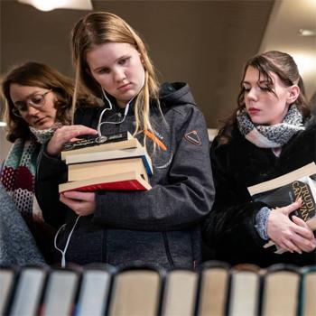 Opbrengst boekenbeurs voor ons